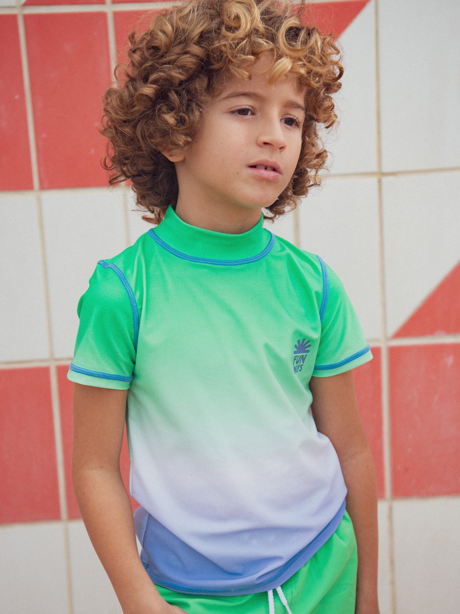 UPF 50+ two-tone tie-dye swim t-shirt for boys