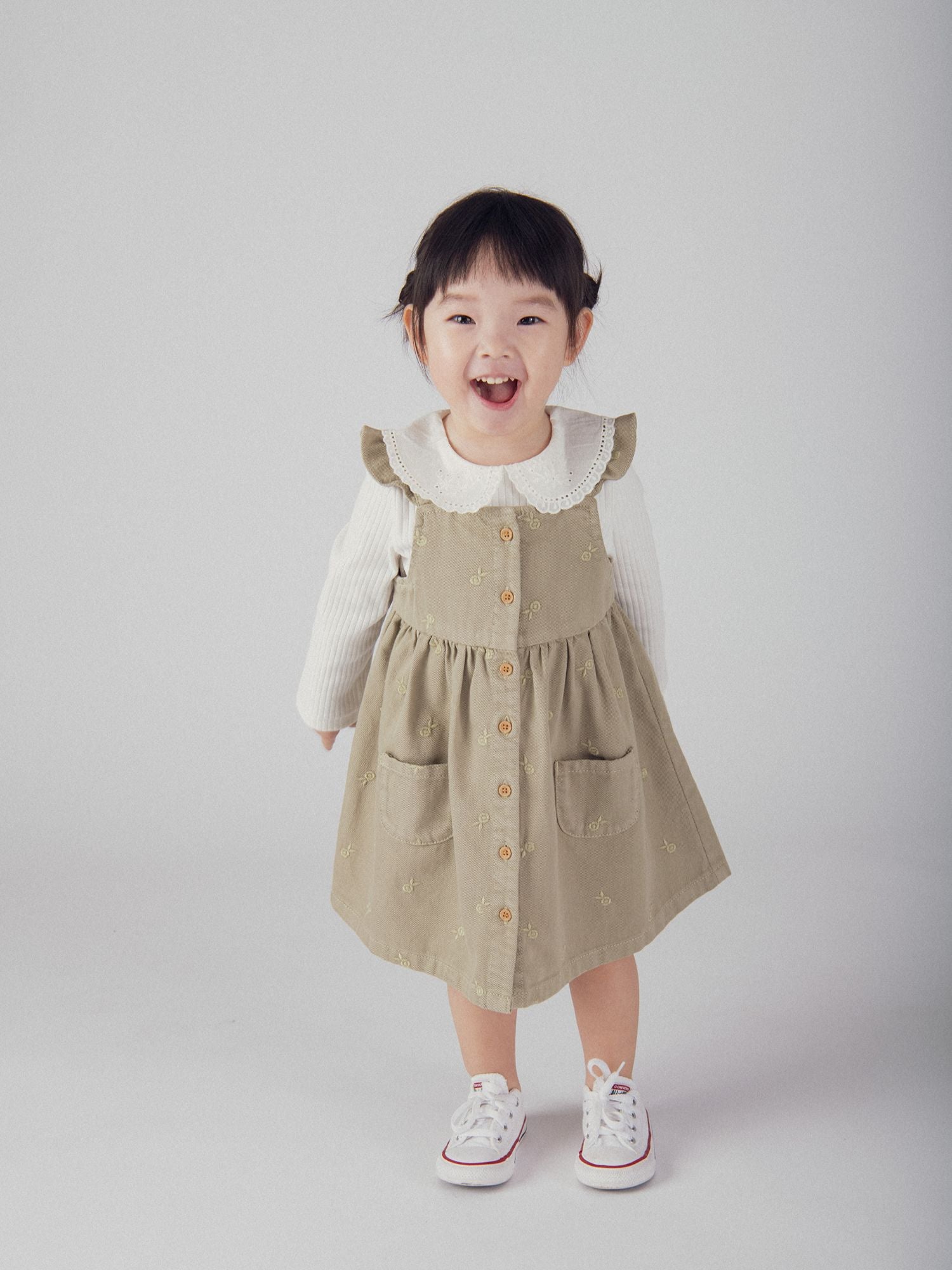 Dress dungarees with flower embroidery for baby girl