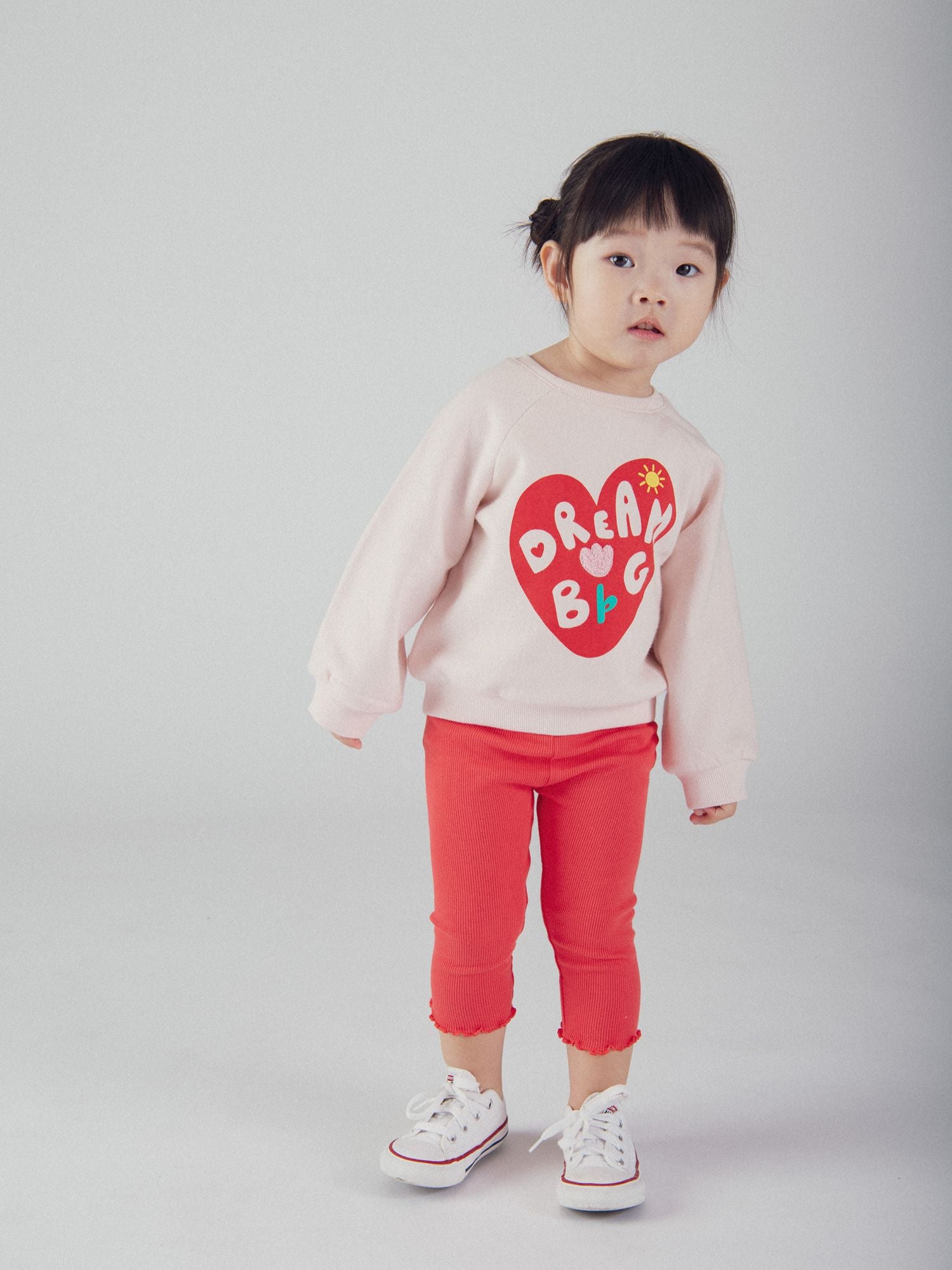 Heart-pattern outfit for baby girl