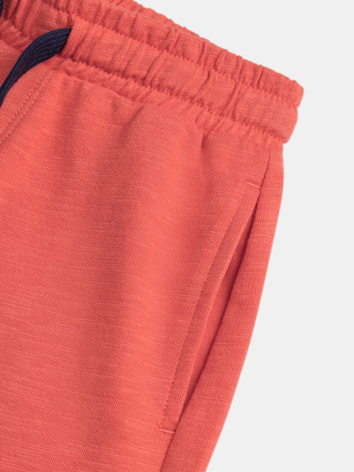 Red shorts with pockets for boys