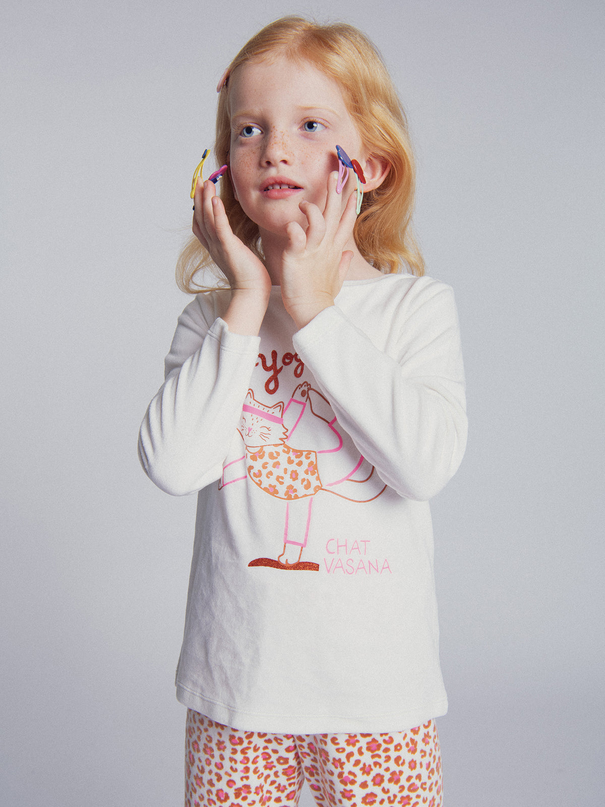Ecru and pink velour pajamas "Cat Yoga Team" for girl