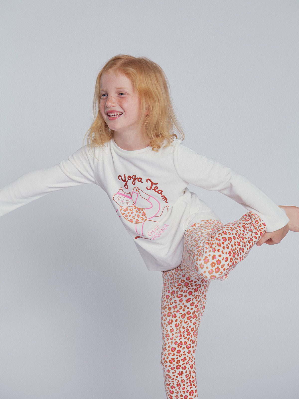 Ecru and pink velour pajamas "Cat Yoga Team" for girl