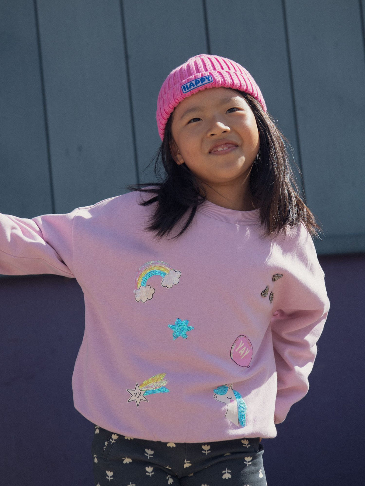 Pink sweatshirt with fantasy animations