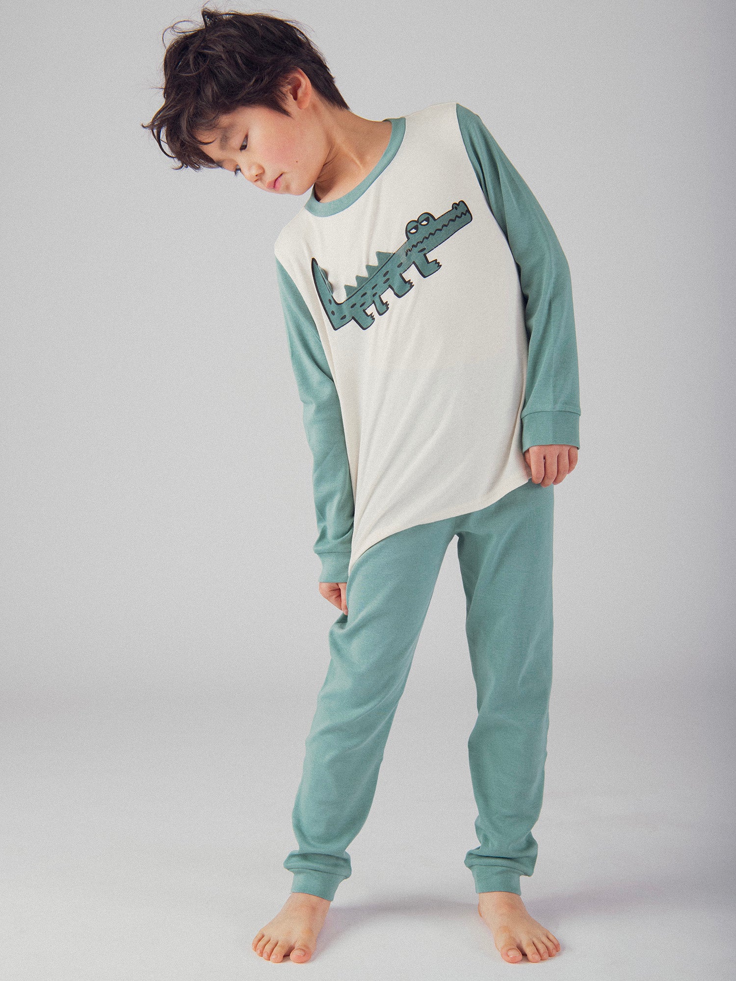 Two-tone crocodile pajamas for boys