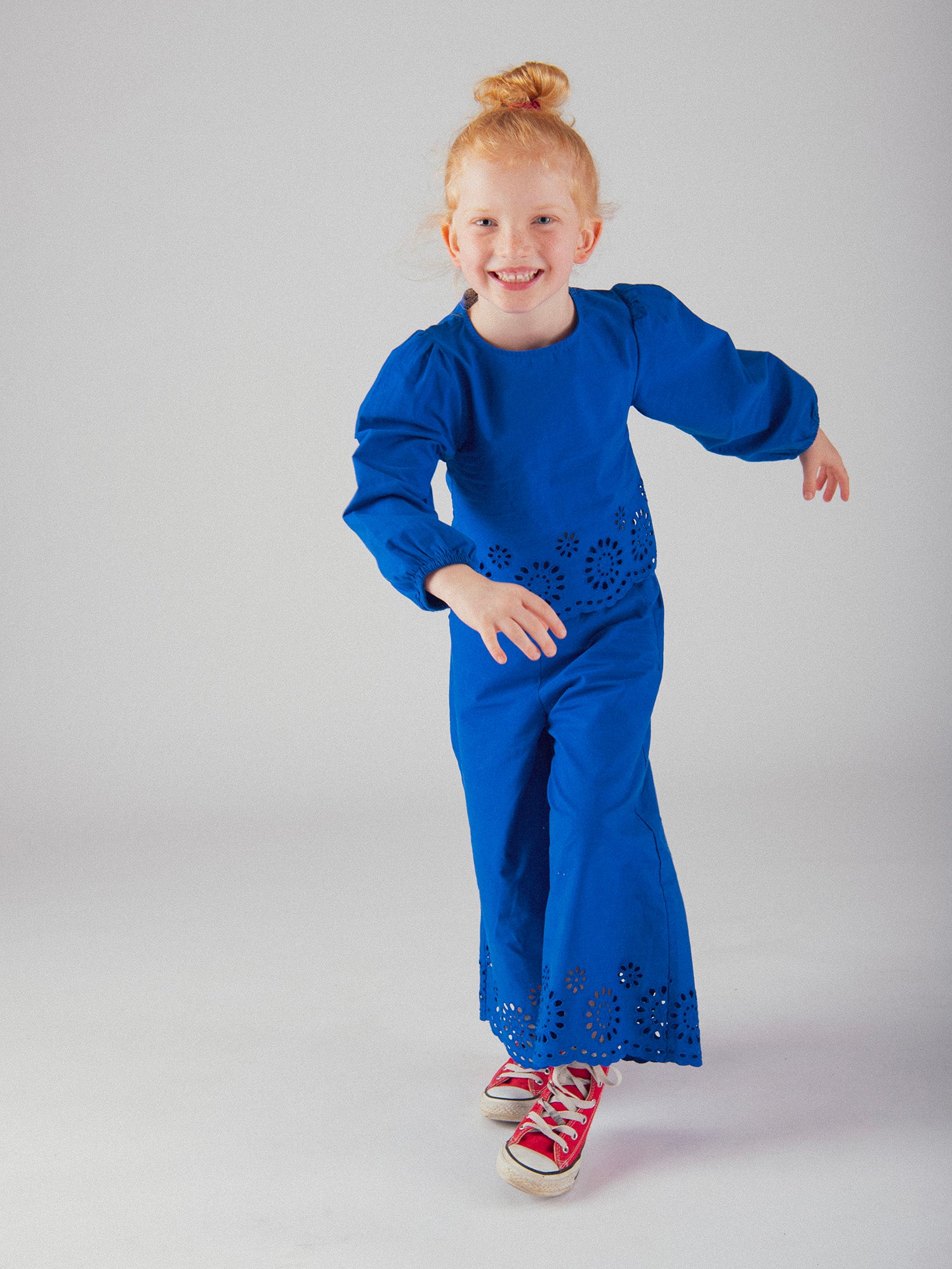 Blue pants with English embroidery for girls