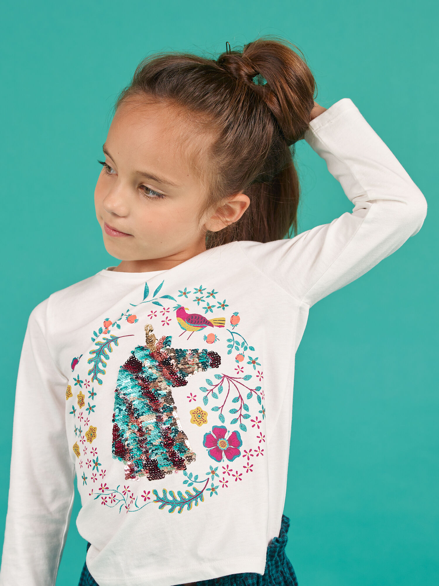 Girl's long-sleeved T-shirt with 