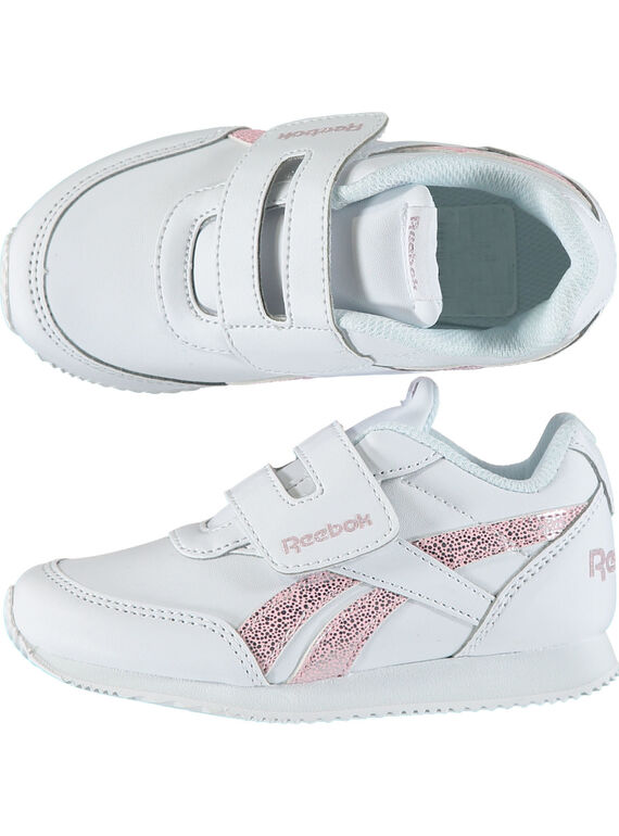 White Sport shoes GBFCN4811 / 19WK37P1D36000