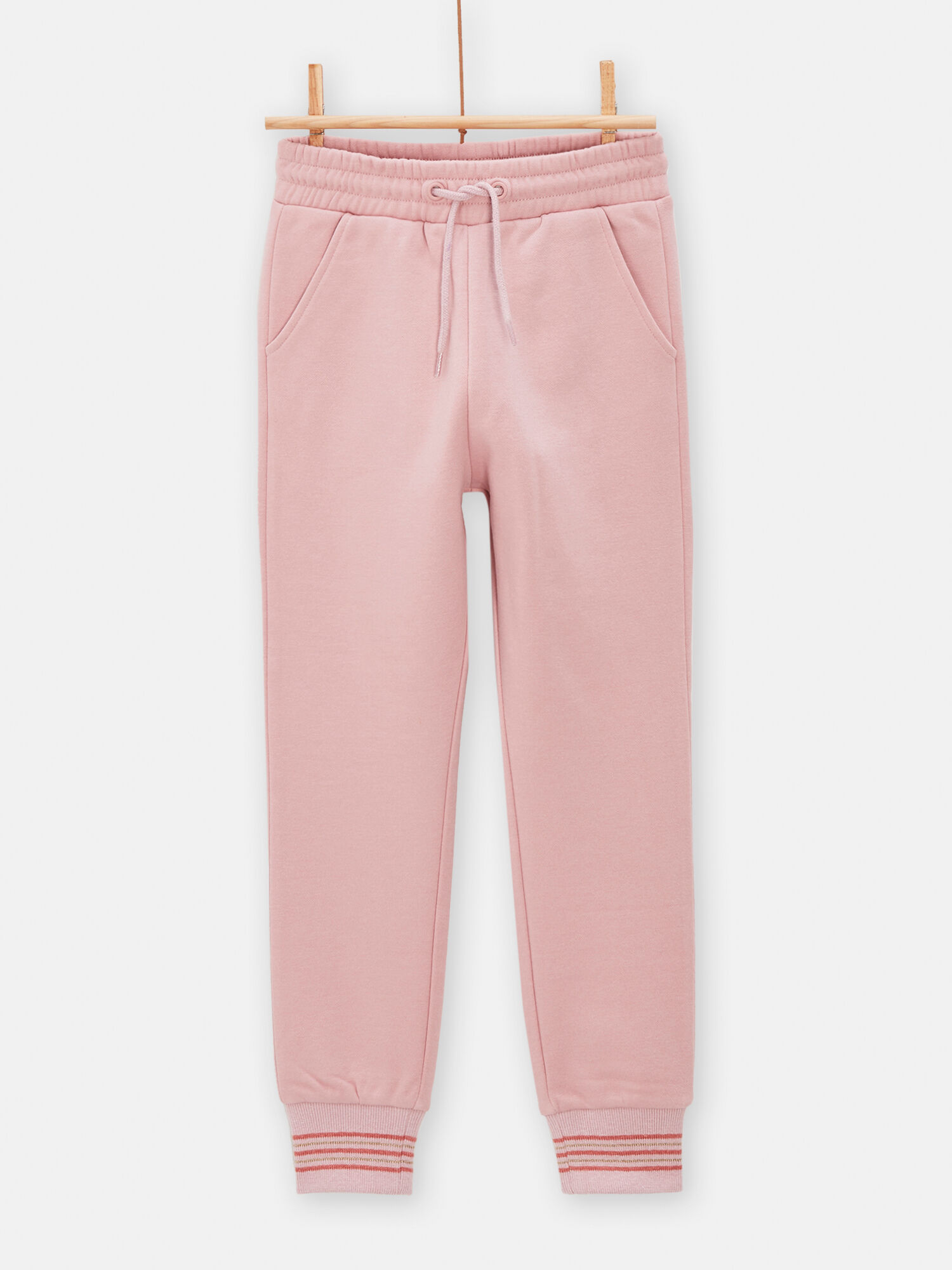 Complete clearance jogging suits