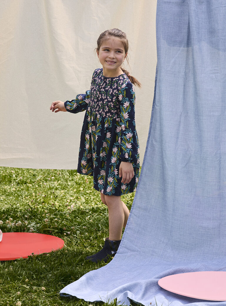 Floral patchwork printed navy dress for girls  Floral patchwork printed navy dress for girls  VAKLIROB1 / 24W90142ROB070