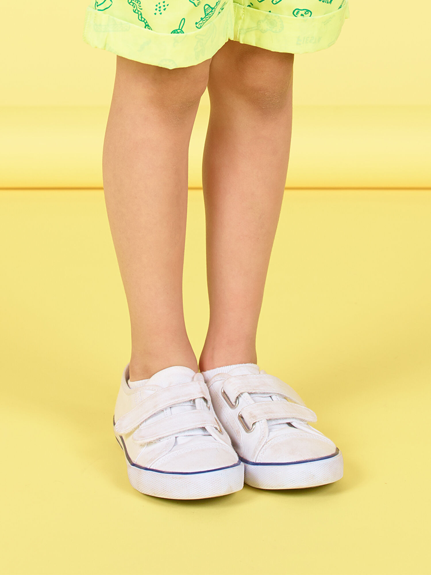 Boys plain canvas trainers